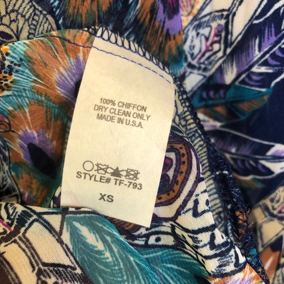 Veronica M Multicolor Patterned Tank Top - Picture 5 of 5